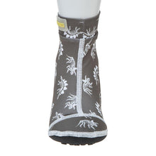 Load image into Gallery viewer, Duukies Beachsocks - Dino Grey White