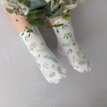 Load image into Gallery viewer, Stay On Socks By Squid Socks - Chloe Set