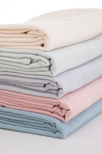 Load image into Gallery viewer, MUSLIN SWADDLE