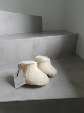 Load image into Gallery viewer, Wool Booties