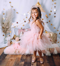Load image into Gallery viewer, Lucky Star - Blush
