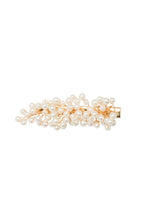 Load image into Gallery viewer, Baby&#39;s Breath Royal Clip - Pearl
