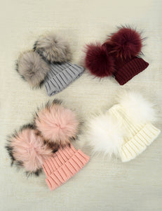 Mikki Beanie with double pom pom - Cherry