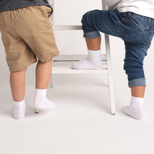 Load image into Gallery viewer, Stay On Socks By Squid Socks - Corey Set
