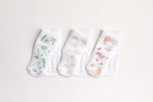 Load image into Gallery viewer, Stay On Socks By Squid Socks - Chloe Set
