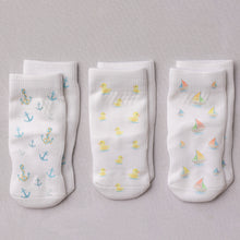 Load image into Gallery viewer, Stay On Socks By Squid Socks - Cody Set
