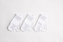Load image into Gallery viewer, Stay On Socks By Squid Socks - Corey Set
