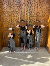 Load image into Gallery viewer, BLACK SHIRWAL .002 (GIRL)

